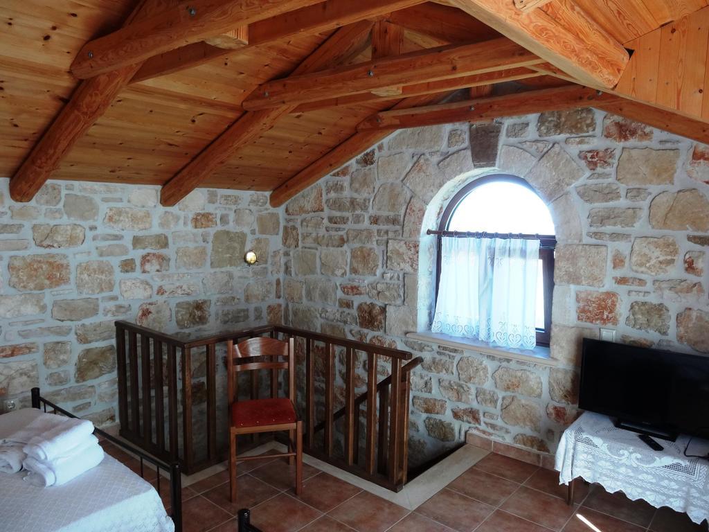 فيلا Fioro Stone House تسيليفي المظهر الخارجي الصورة